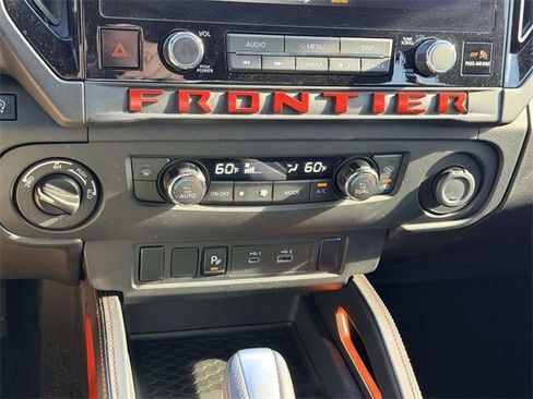 Used 2025 Nissan Frontier PRO-4X w/ Tow Package image 22