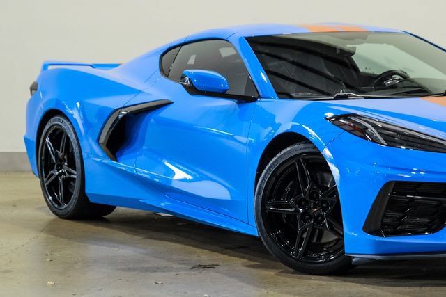 Used 2023 Chevrolet Corvette Stingray Preferred Cpe w/ Z51 Performance Package RWD image 19