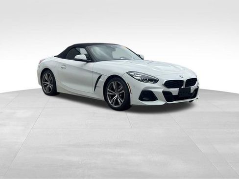 Certified 2025 BMW Z4 sDrive30i RWD image 15