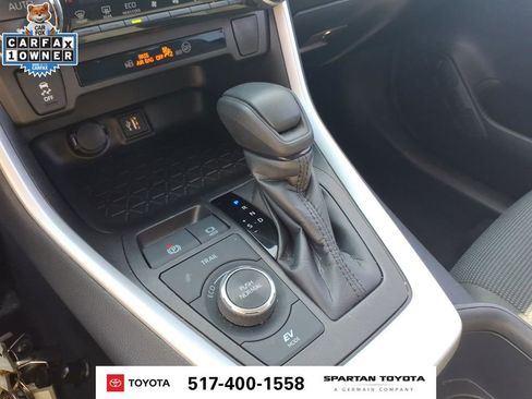 Used 2025 Toyota RAV4 LE AWD/4WD image 23