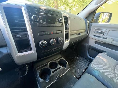 Used 2011 RAM 1500 Classic SLT RWD image 20