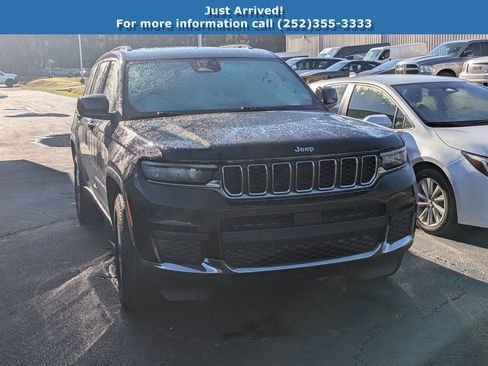Used 2021 Jeep Grand Cherokee L Laredo w/ Luxury Tech Group I image 1