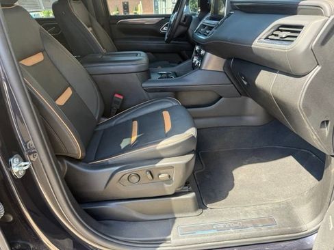 Used 2023 GMC Yukon AT4 w/ AT4 Premium Package AWD/4WD image 23