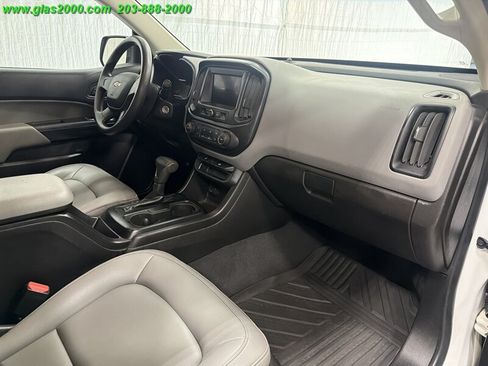 Used 2021 Chevrolet Colorado W/T AWD/4WD image 5