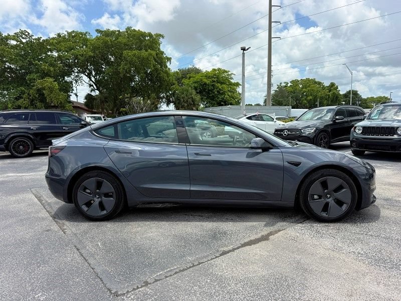 Used 2023 Tesla Model 3 Standard Range RWD image 4