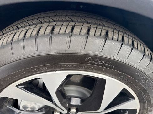 Used 2025 Ford Mustang Mach-E Select w/ Comfort Package Lite image 19