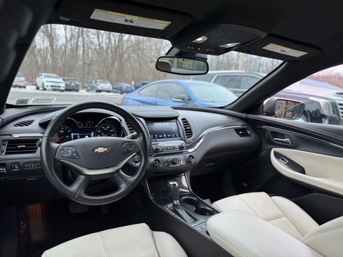 Used 2018 Chevrolet Impala Premier w/ Premier Confidence Package image 52