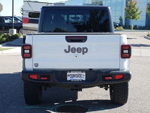 Used 2021 Jeep Gladiator Rubicon image 4