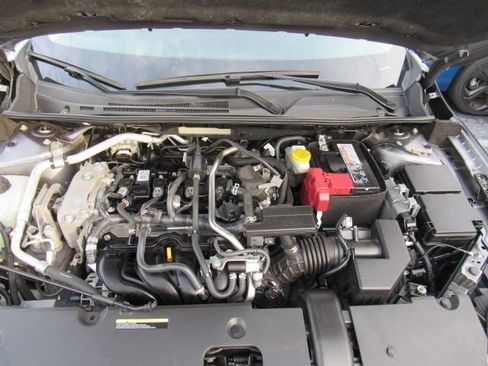 Used 2021 Nissan Sentra SR w/ SR Premium Package image 34