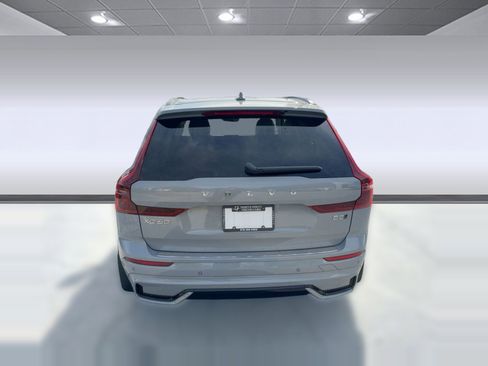 New 2026 Volvo XC60 B5 Ultra w/ Climate Package AWD/4WD image 10