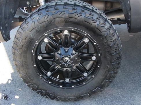 Used 2015 Toyota Tundra SR5 w/ TRD Off Road Package image 46