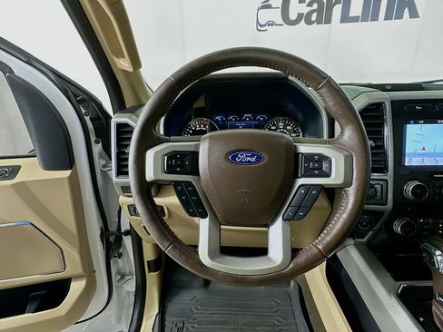 Used 2018 Ford F150 Lariat w/ Equipment Group 502A Luxury AWD/4WD image 13