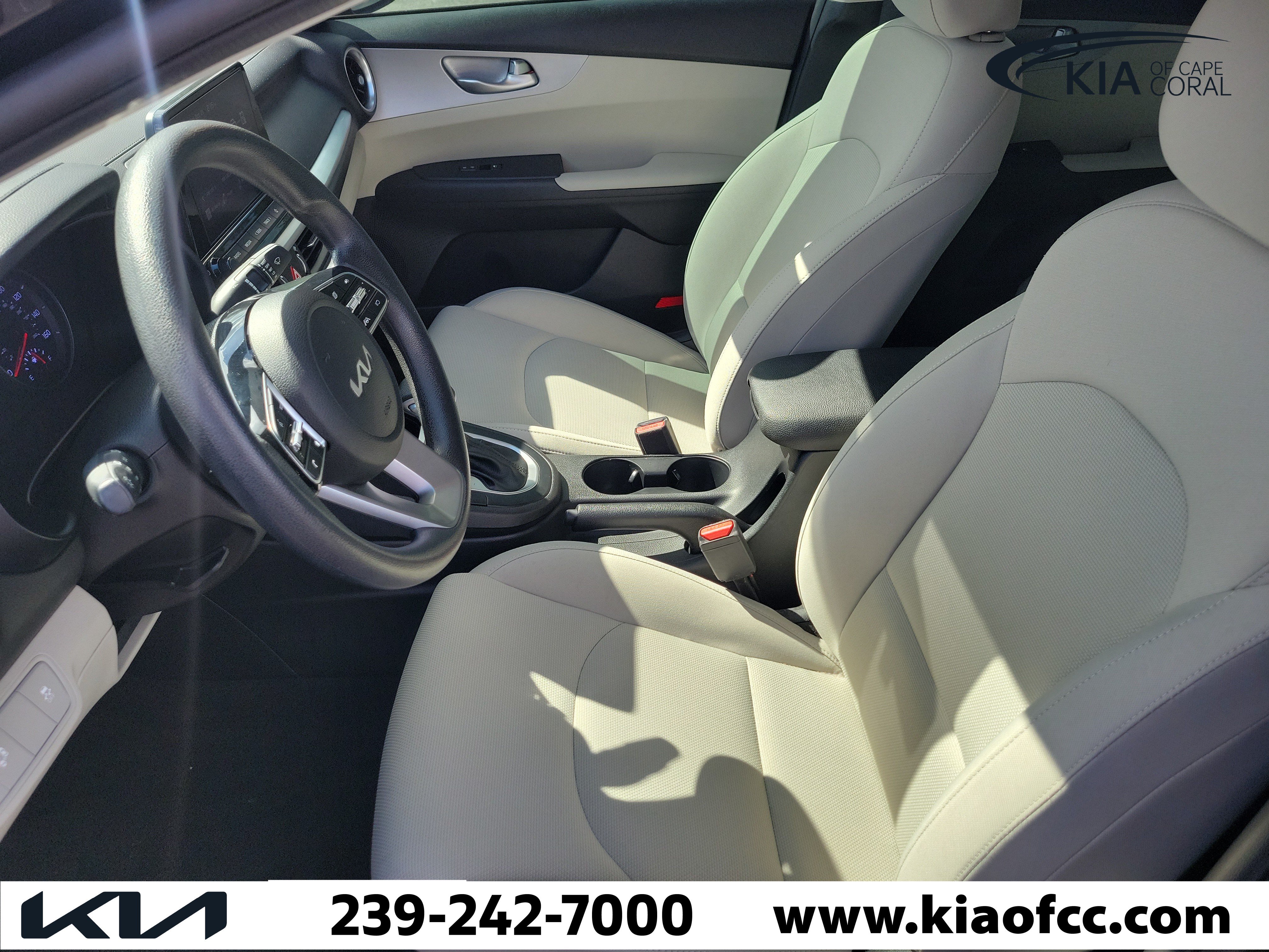 Certified 2023 Kia Forte LXS w/ LXS Technology Package FWD image 21