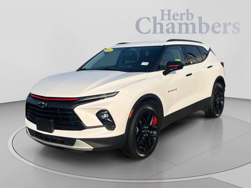 Used 2023 Chevrolet Blazer LT w/ Convenience Package AWD/4WD image 4