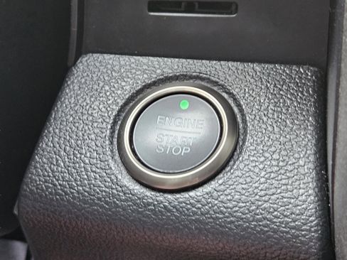 Used 2018 Ford F150 Raptor w/ Equipment Group 802A Luxury image 23