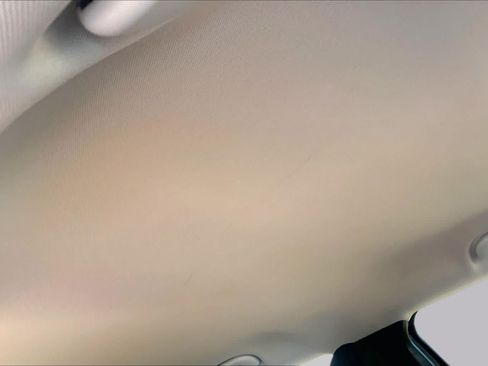Used 2018 Jeep Renegade Altitude FWD image 13