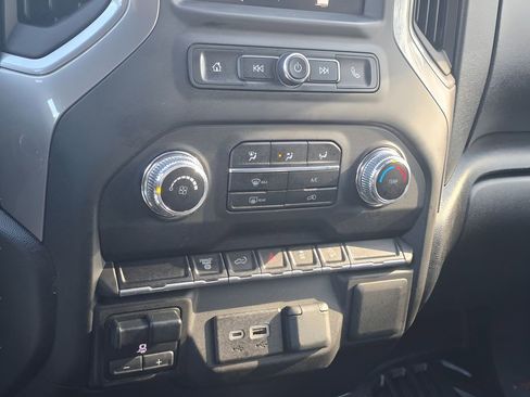 Used 2023 GMC Sierra 3500 Pro w/ Gooseneck/5TH Wheel Package image 22