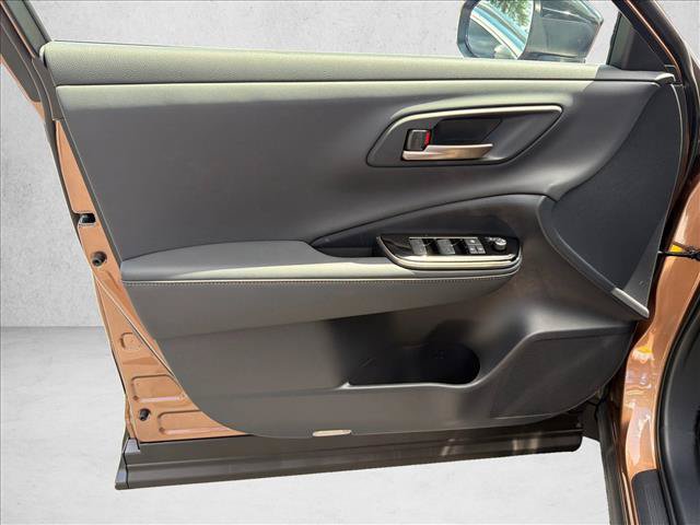 Used 2026 Toyota Crown AWD/4WD image 10
