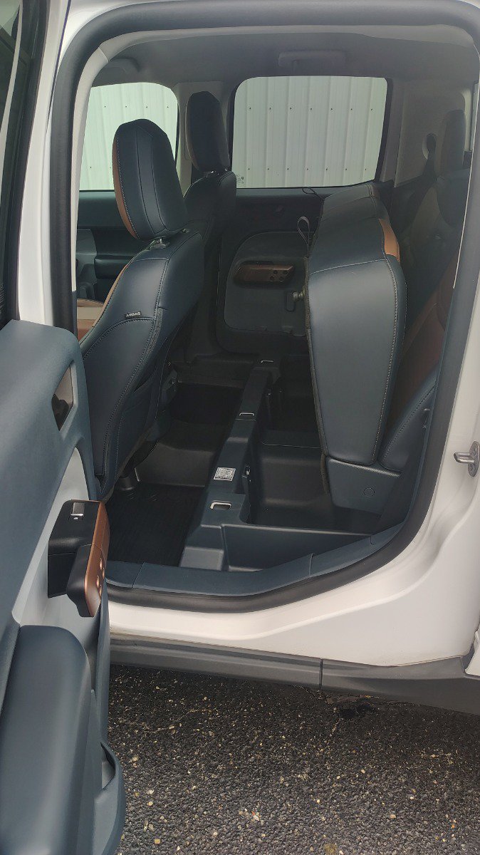 Used 2022 Ford Maverick Lariat w/ Lariat Luxury Package AWD/4WD image 18