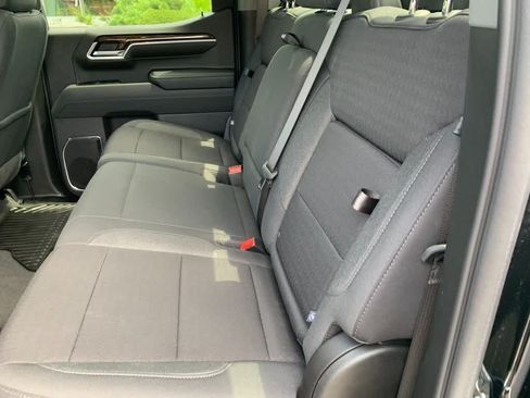 Used 2025 GMC Sierra 1500 Elevation w/ Preferred Package AWD/4WD image 23