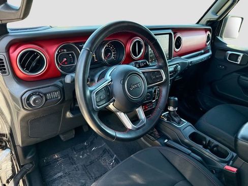 Used 2022 Jeep Wrangler Unlimited Rubicon w/ LED Lighting Group image 25