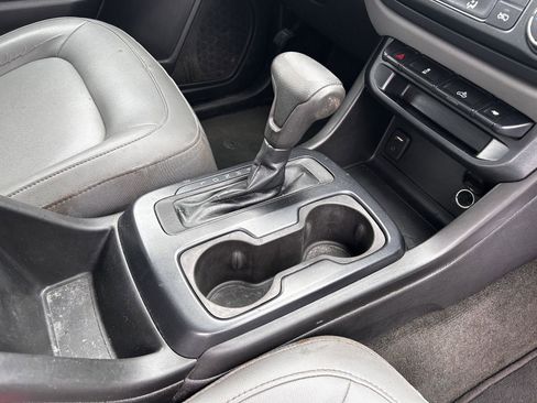 Used 2018 Chevrolet Colorado W/T w/ WT Convenience Package image 18