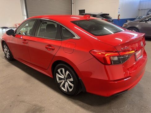 Used 2023 Honda Civic LX image 5