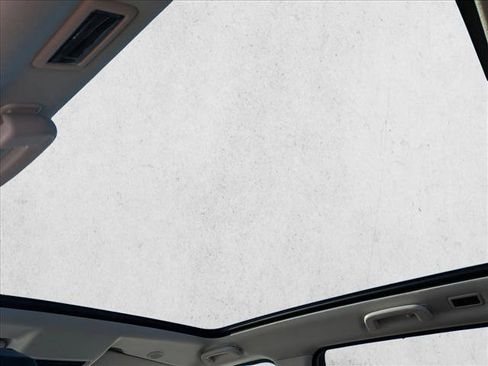Certified 2025 Land Rover Discovery Sport S AWD/4WD image 19