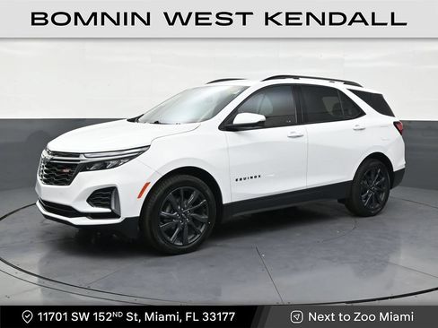 Used 2023 Chevrolet Equinox RS FWD image 1