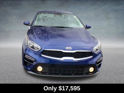 Used 2021 Kia Forte LXS FWD image 4