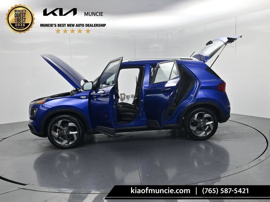 Used 2024 Hyundai Venue SEL FWD image 56