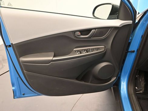Used 2021 Hyundai Kona SEL FWD image 16