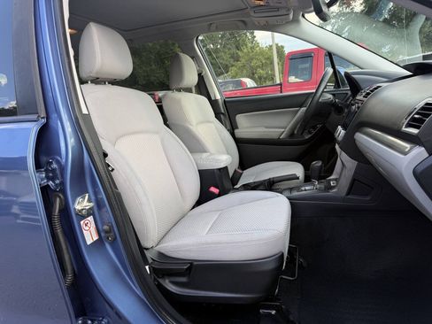 Used 2017 Subaru Forester 2.5i Premium AWD/4WD image 14