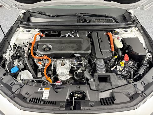 Certified 2024 Honda Accord Sport image 29