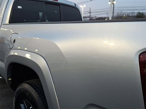 Certified 2023 Toyota Tacoma SR5 image 9