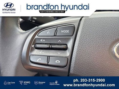 Used 2022 Hyundai Venue SEL FWD image 14