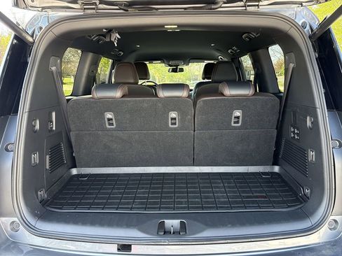 Used 2025 Nissan Armada SL w/ Captain's Chari Seat Package AWD/4WD image 27
