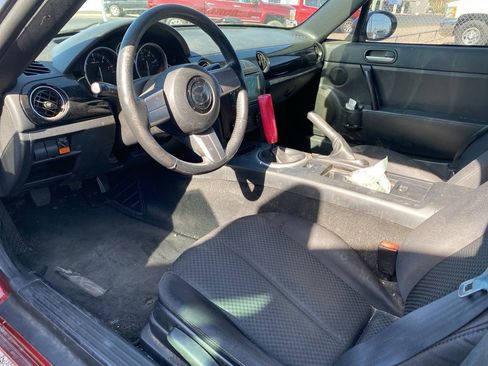 Used 2008 MAZDA MX-5 Miata Sport RWD image 5
