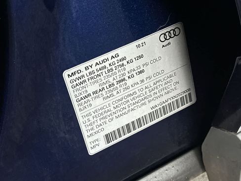 Used 2022 Audi Q5 2.0T Premium w/ Convenience Package AWD/4WD image 29