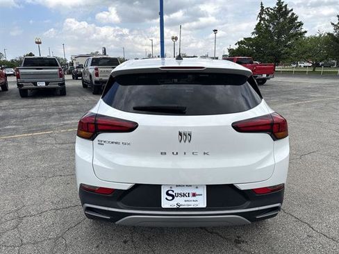 Used 2024 Buick Encore GX Preferred AWD/4WD image 49
