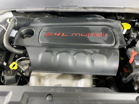 Used 2022 Jeep Compass High Altitude AWD/4WD image 29