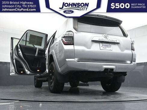 Used 2024 Toyota 4Runner SR5 Premium AWD/4WD image 50