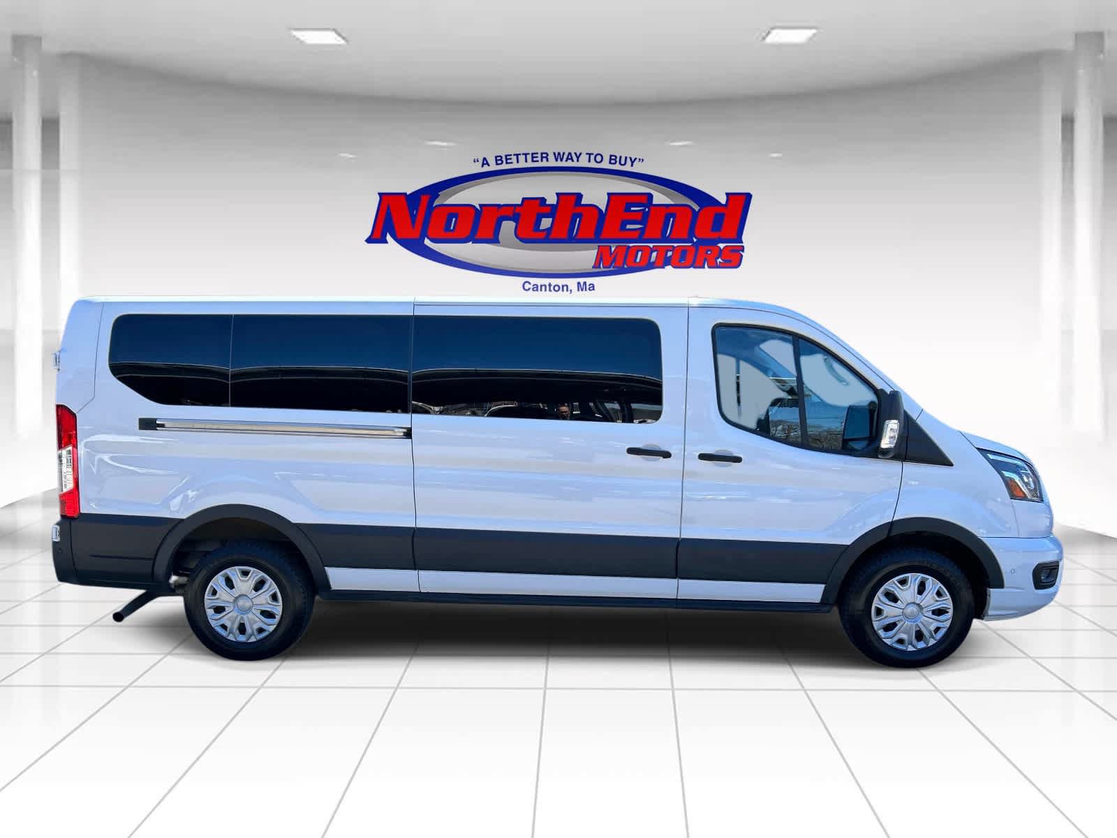 Used 2023 Ford Transit 350 XLT RWD image 2