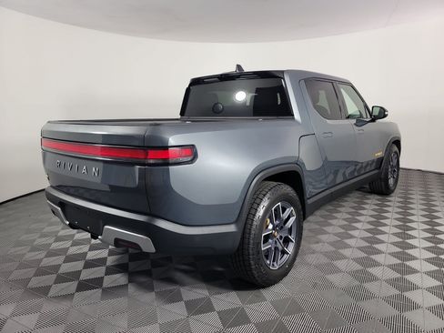 Used 2022 Rivian R1T Adventure AWD/4WD image 5
