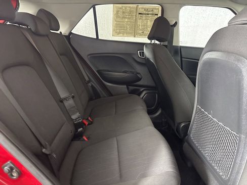 Used 2021 Hyundai Venue SE w/ Cargo Package image 24