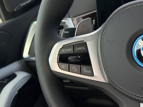 New 2026 BMW X5 xDrive50e w/ M Sport Package image 23