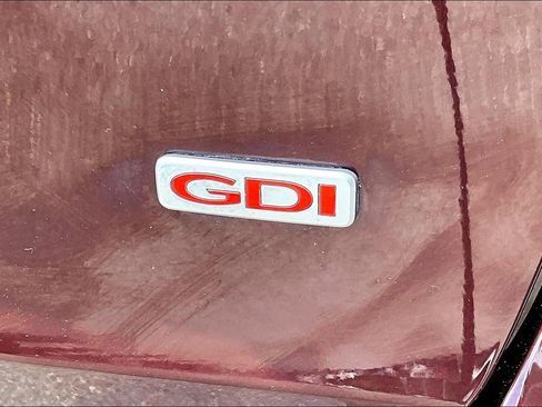 Used 2017 Kia Sorento LX image 8