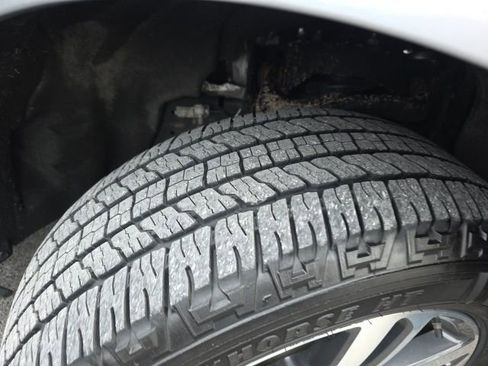 Used 2023 Ford Expedition Max Limited image 29