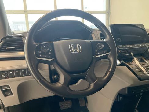 Used 2019 Honda Odyssey Touring image 14