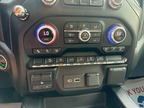 Used 2021 GMC Sierra 1500 AT4 AWD/4WD image 17